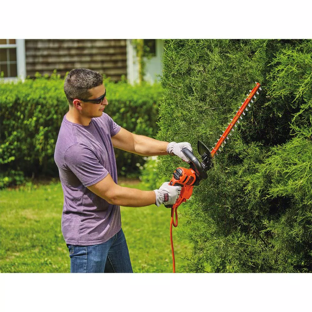 BLACK+DECKER 22 in. 4.0 Amp Corded Electric Hedge Trimmer with Dual-Action Hardened Steel Blades