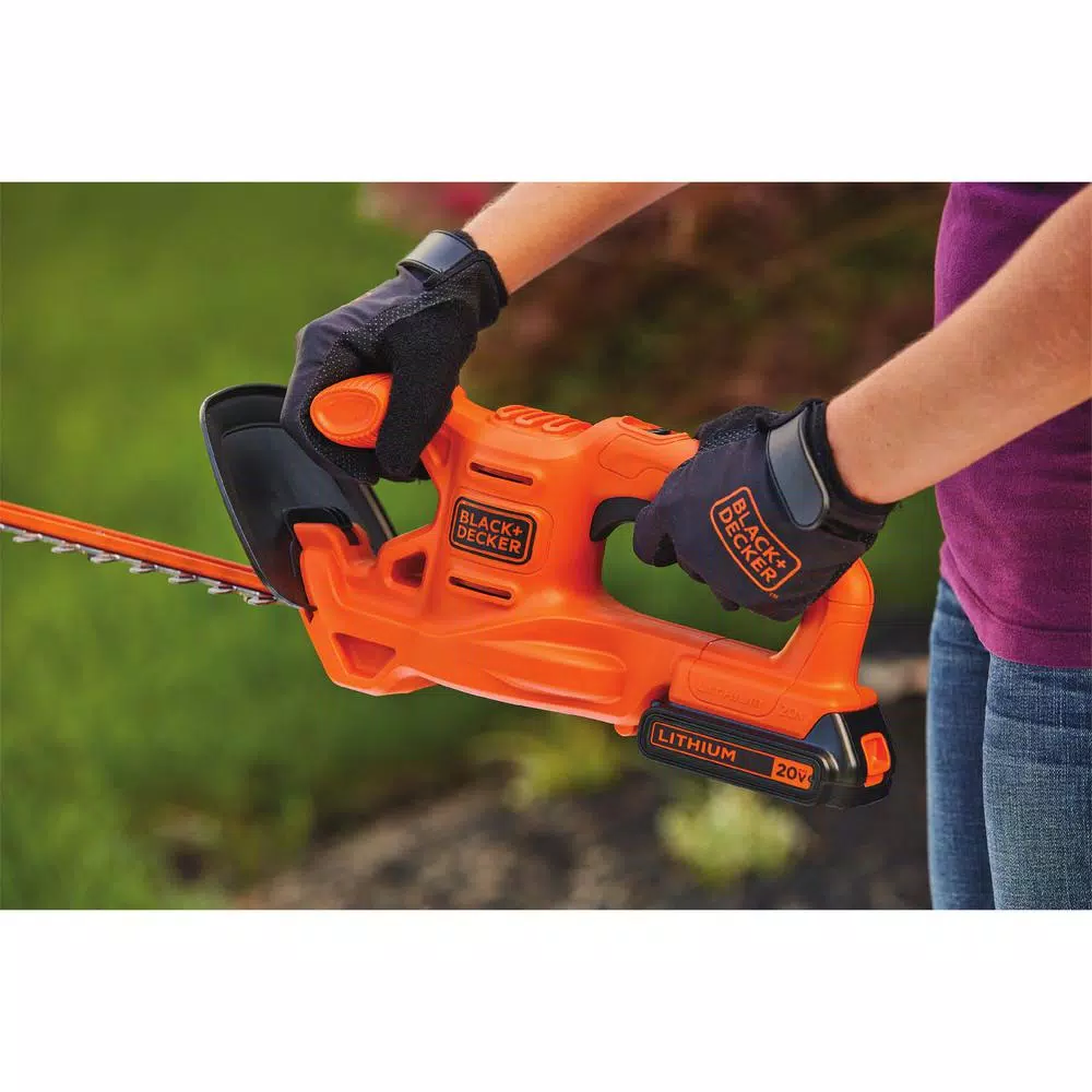 BLACK+DECKER 20V MAX 18 in. Cordless Lithium-Ion Hedge Trimmer with 1.5 Ah Battery and Charger