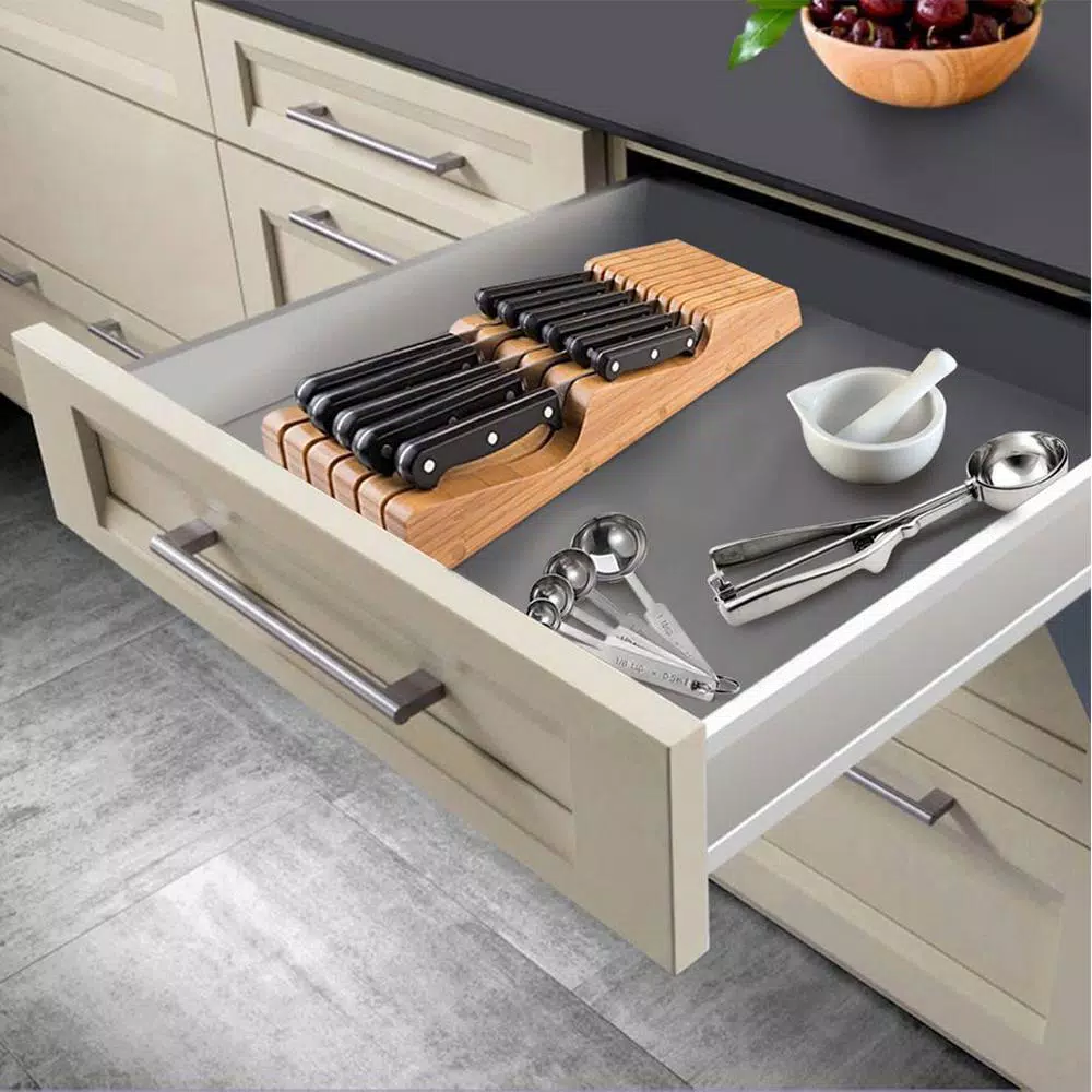 Bambusi Bambsi Bamboo In-Drawer Knife Block Organizer, 15 Slot Wood Knife Storage for Kitchen Drawers