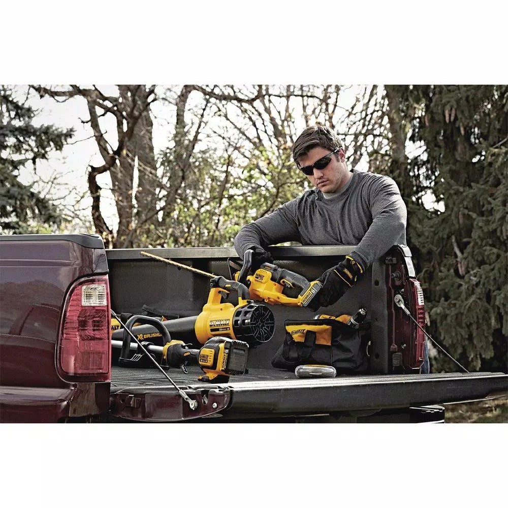 DEWALT 20V MAX Cordless Hedge Trimmer, 22 in. Blade, Includes 5.0 Ah Battery and Charger