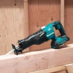 Makita 18V LXT Brushless 3-Tool Combo Kit: Impact Driver, Circular Saw, Reciprocating Saw with 2 Batteries & Charger thumbnail 3