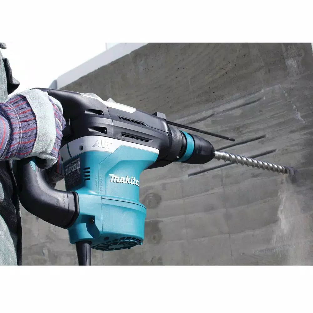 Makita HR4013C 11 Amp SDS-MAX Corded Rotary Hammer Drill with Dust Extraction Kit