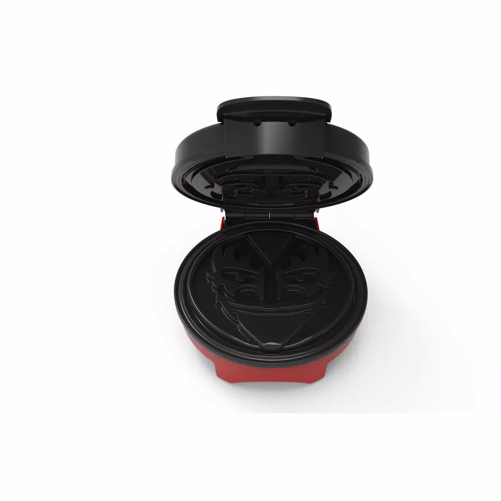 Uncanny Brands Black Kiss Demon American Waffle Maker, 900W Non-Stick Waffle Iron with 5 Temperature Settings