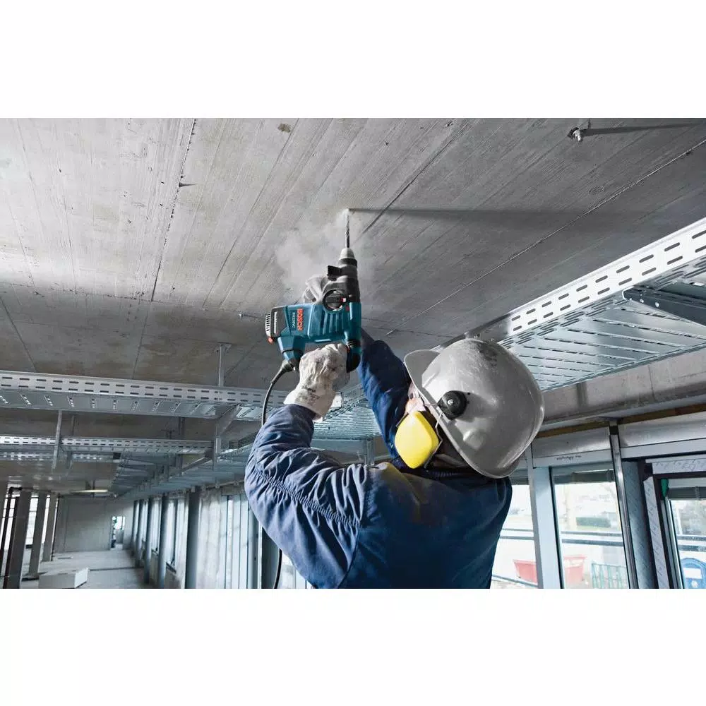 Bosch RH328VCQ 8 Amp SDS-Plus Corded Variable Speed Rotary Hammer Drill with Case