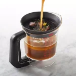 OXO Good Grips 4-Cup Fat Separator with Strainer and Non-Slip Handle thumbnail 8