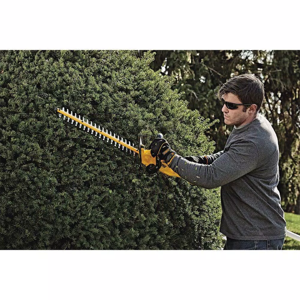 DEWALT 20V MAX Cordless 22 in. Hedge Trimmer with (1) 5.0 Ah Battery