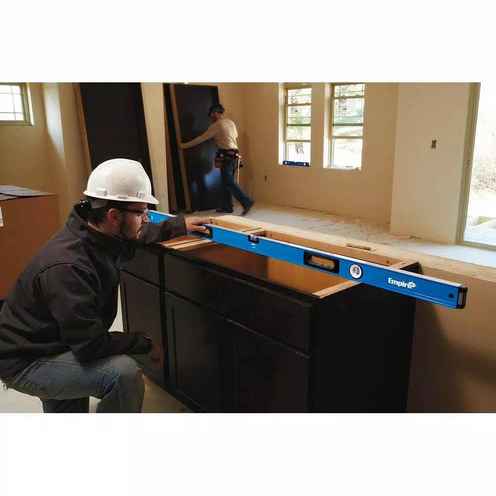 Empire e75 Series 78 in. Magnetic Box Beam Level