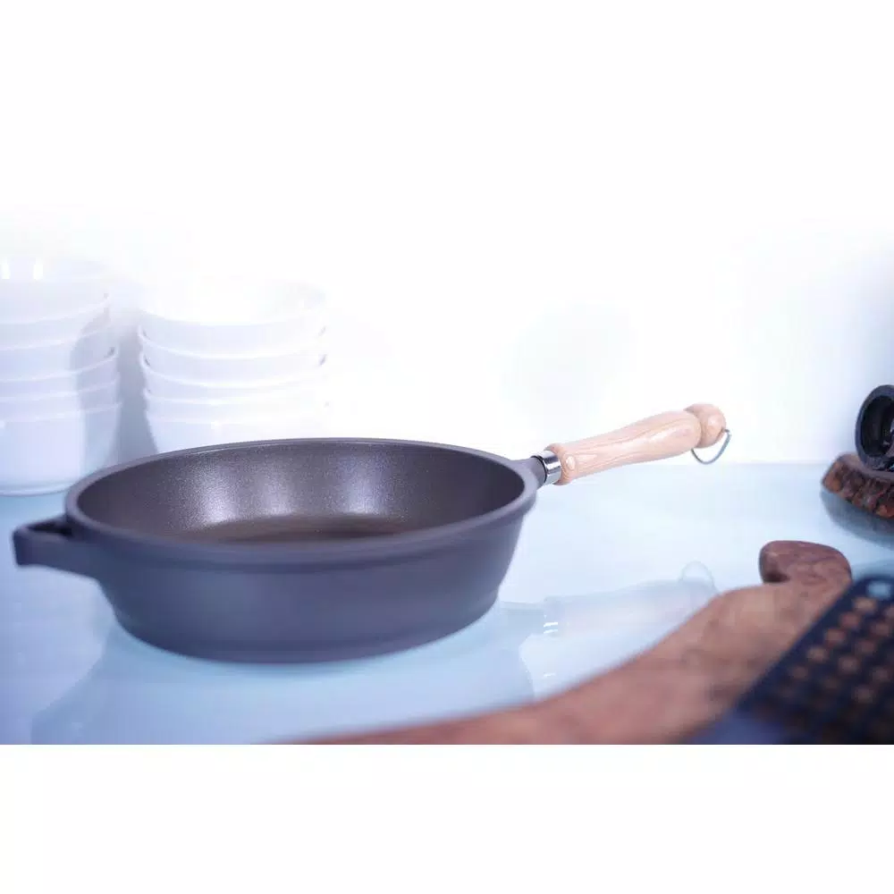 Berndes Tradition 2.5 Qt. Cast Aluminum Nonstick Saute Pan with Glass Lid, Gray