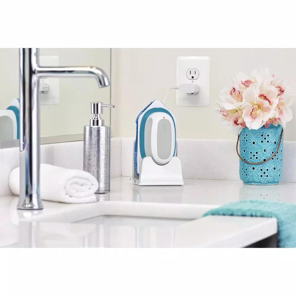 BLACK+DECKER Scumbuster Pro Rechargeable Powered Scrubber with Telescoping Extension Pole