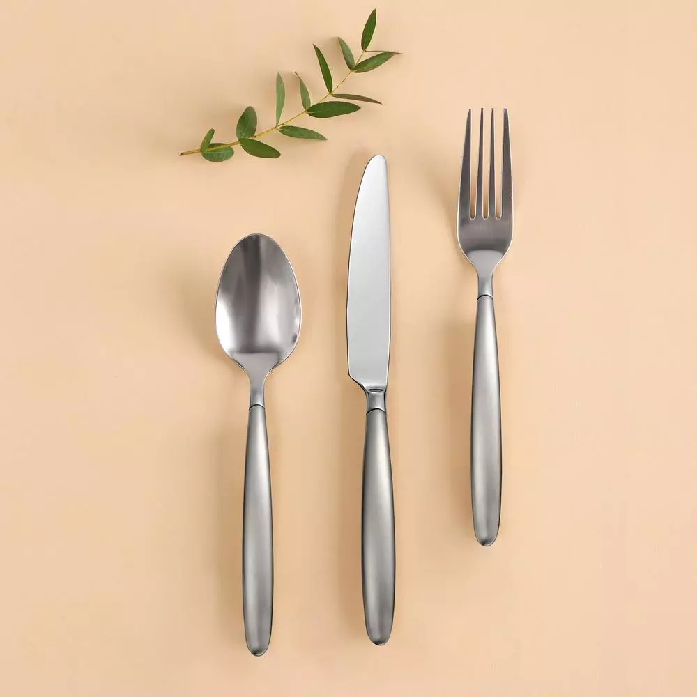Skandia Tidal Frosted 20-Piece Flatware Set, Service for 4, 18/0 Stainless Steel