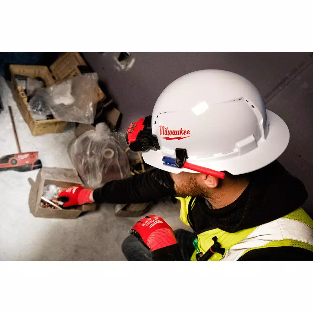 Milwaukee 600 Lumen USB Rechargeable Low-Profile LED Headlamp with BOLT White Type 1 Class C Hard Hat Bundle