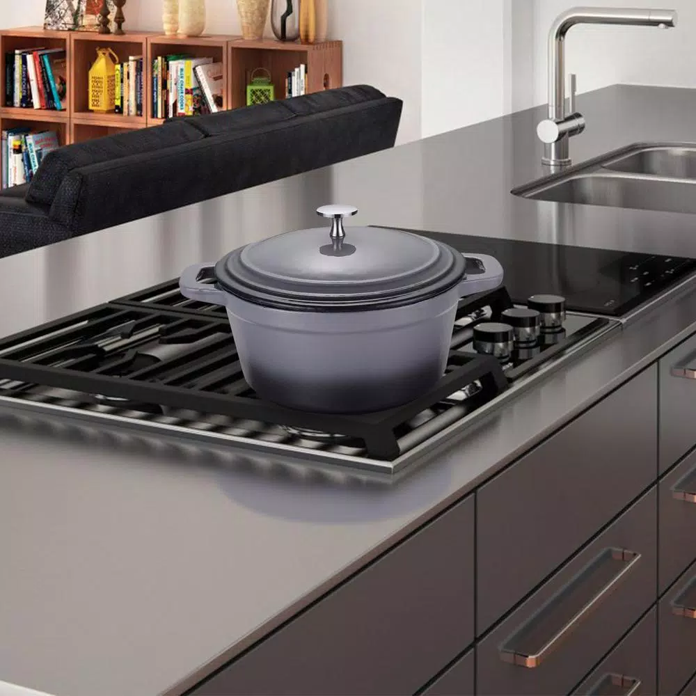 AMERCOOK LA PLURIEL 3 qt. Round Enameled Cast Iron Casserole Dish with Lid, Gray