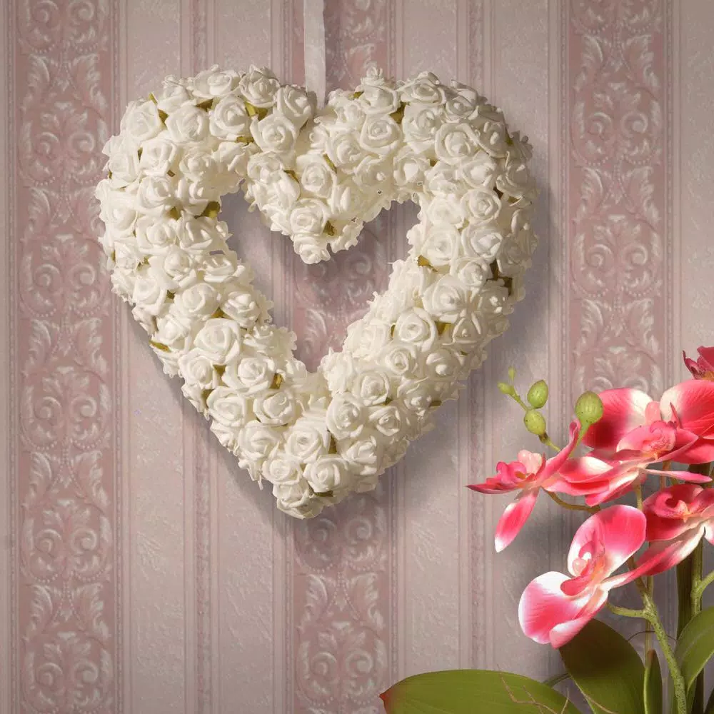 National Tree Company 9.5 in. White Rose Heart Wreath - Handcrafted Fabric Flower Decoration