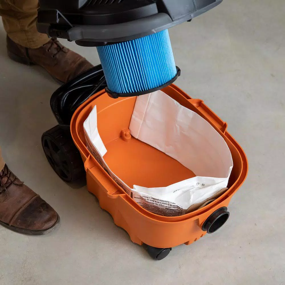 RIDGID VF3511 Filter Kit with VF3500 Fine Dust Filter and (2) VF3501 Dust Bags for 3 to 4.5 Gal. Wet/Dry Vacuums