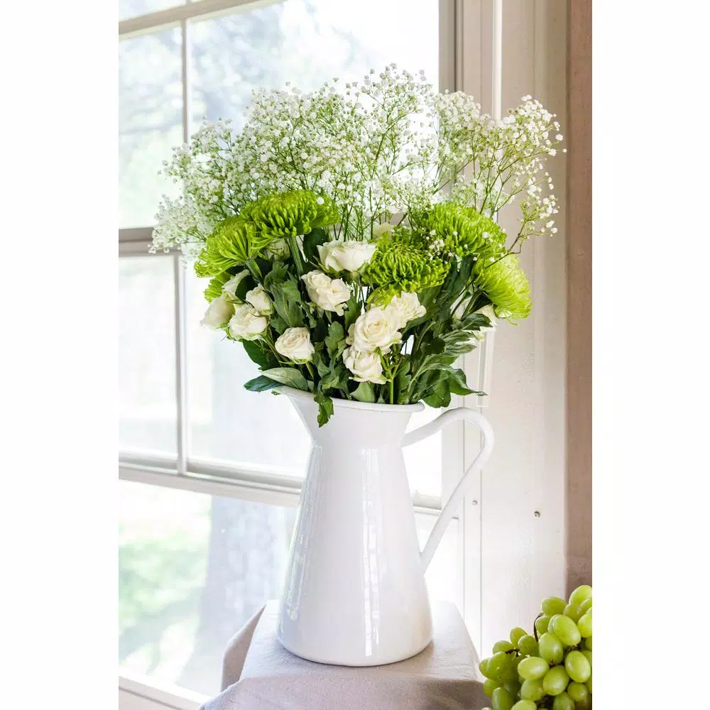 Golden Rabbit 3 Qt. White Enamelware Pitcher, Porcelain-Enameled Steel