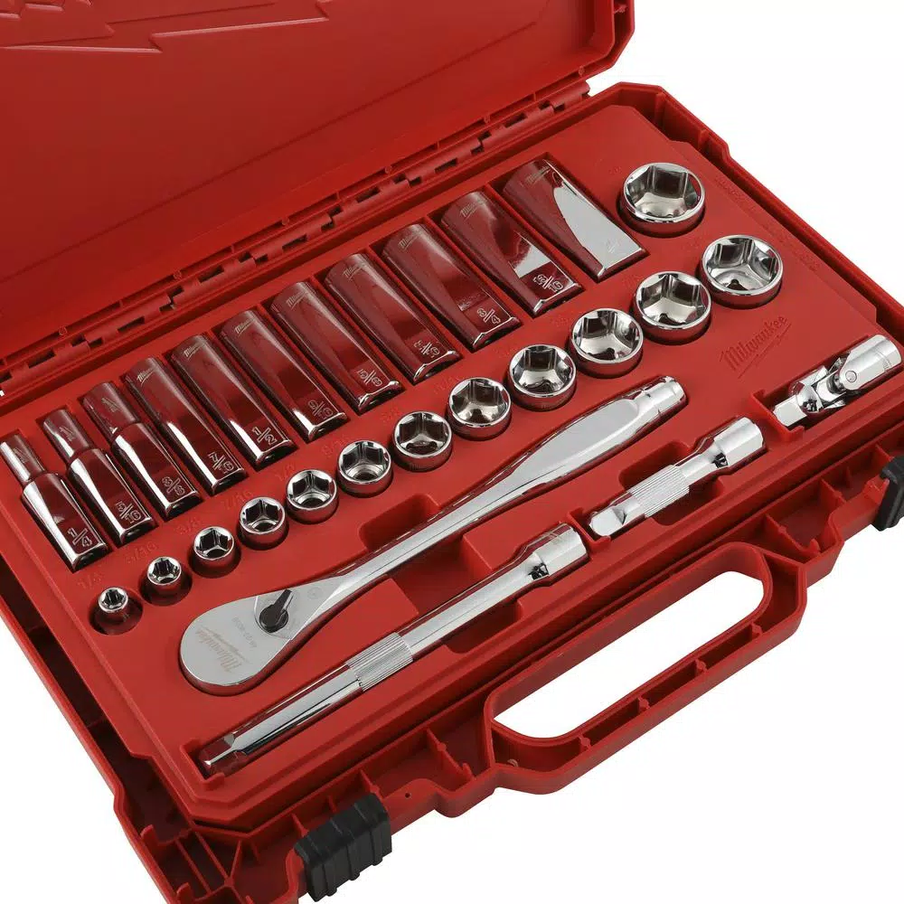 Milwaukee 3/8 in. Drive SAE Ratchet and Socket Set, 28-Piece