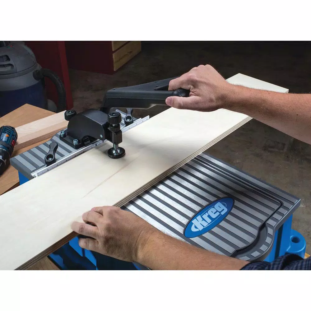 Kreg Foreman DB210 3/4 HP Electric Pocket Hole Machine