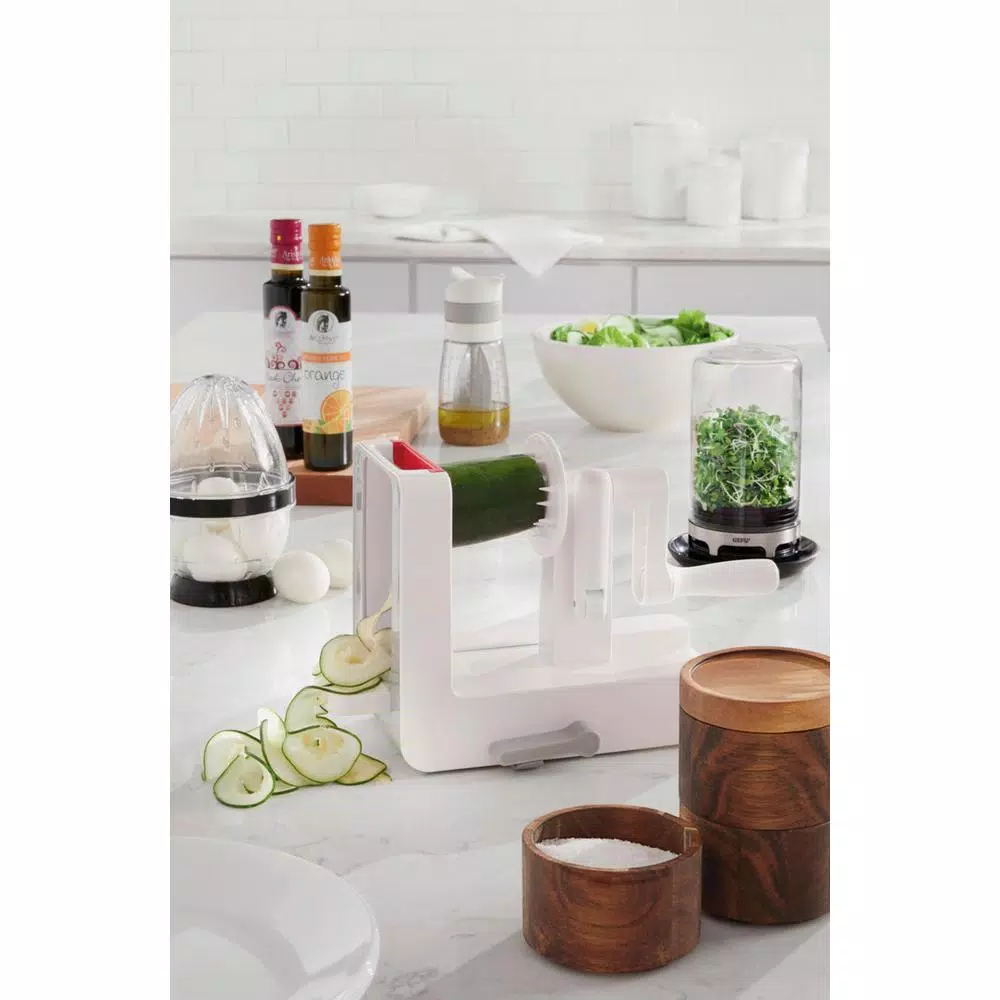 OXO Good Grips Tabletop Spiralizer with 3 Stainless Steel Blades