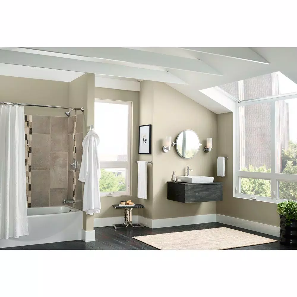 Moen Genta 18 in. Single Towel Bar in Chrome