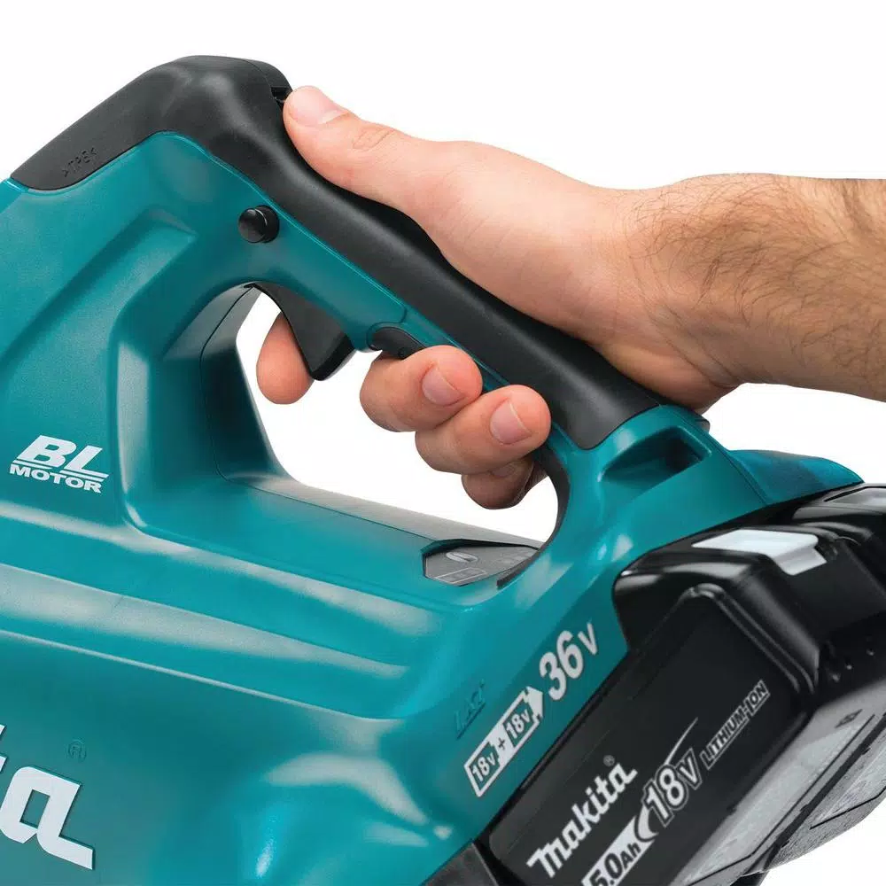 Makita 36V (18V x2) LXT Brushless Cordless Blower Kit with (2) 5.0Ah Batteries and Charger