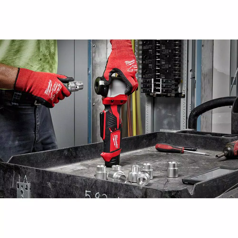 Milwaukee M18 18V Cordless Cable Stripper Kit for Al THHN/XHHW Wire, 11 Bushings, Battery & Charger Included