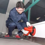 ALEKO 710W Handheld Drywall Sander with Built-in Vacuum and LED Light, Adjustable Speed 1200-2500 RPM thumbnail 5