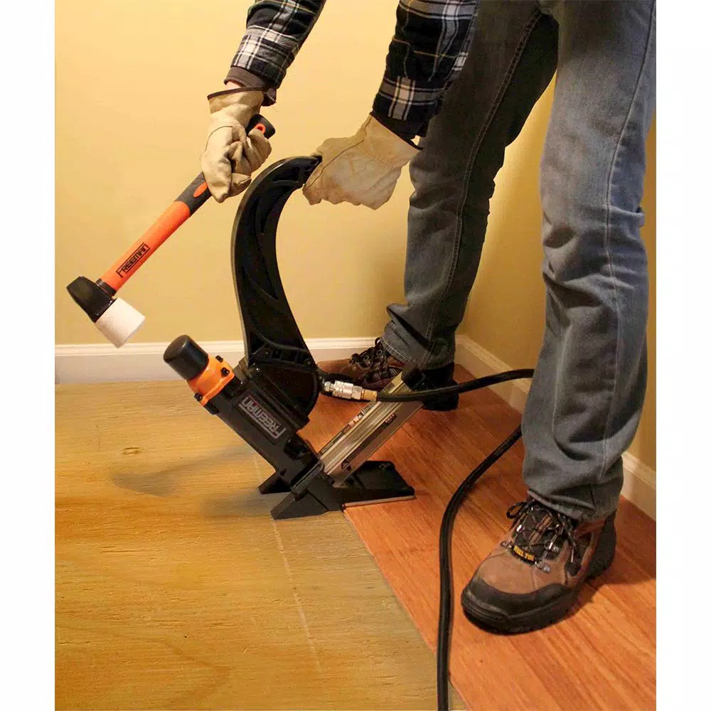 Freeman P50LSLW 2-in-1 16-Gauge Flooring Nailer and Stapler, Lightweight Pneumatic