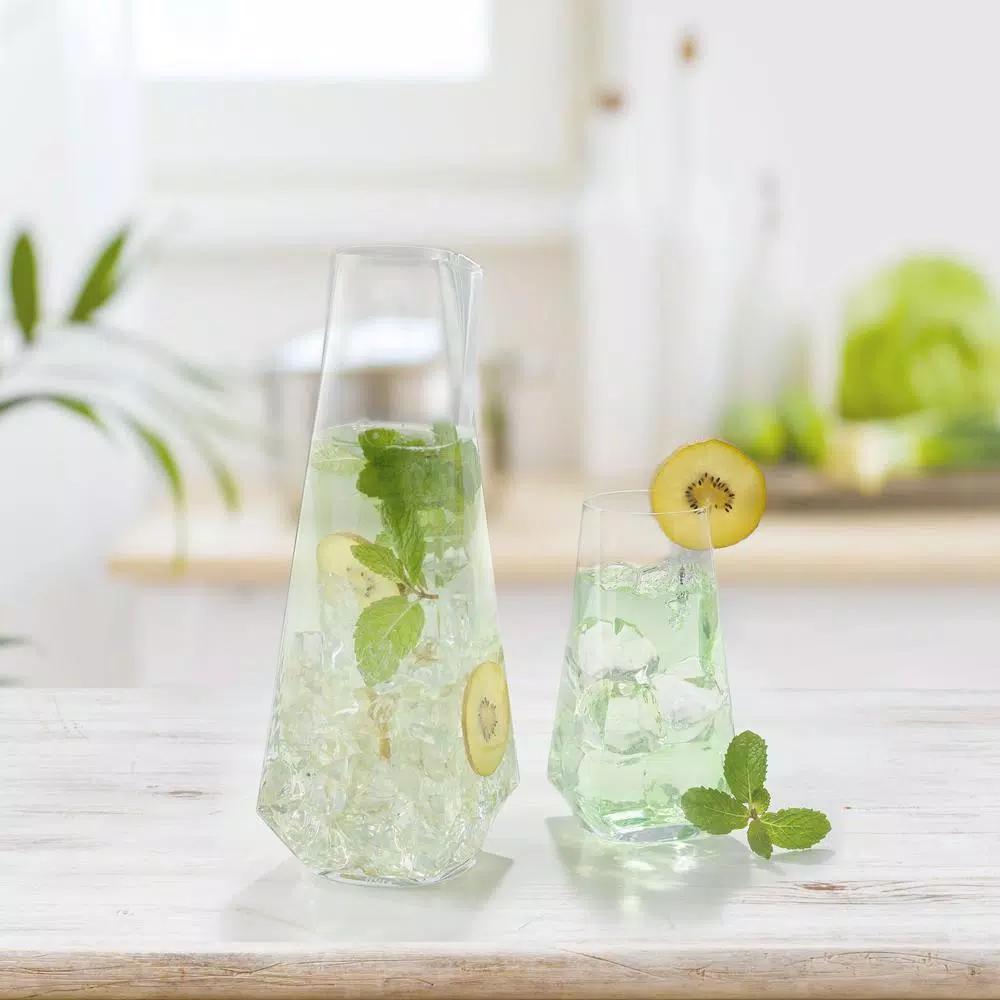 JoyJolt Infiniti 18 oz. Highball Glasses, Set of 4, Lead-Free Crystal Glassware