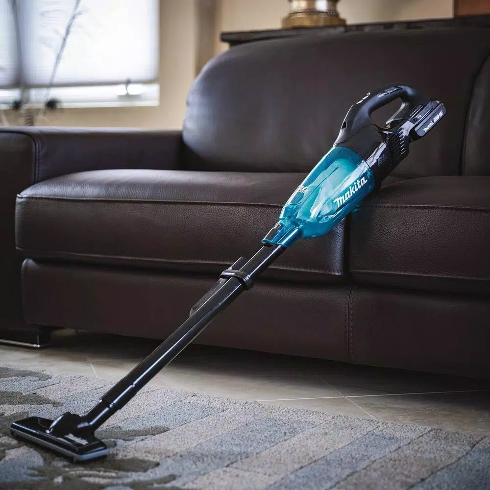 Makita 18V LXT Brushless Cordless Vacuum Kit with 2.0Ah Battery and Black Cyclonic Attachment