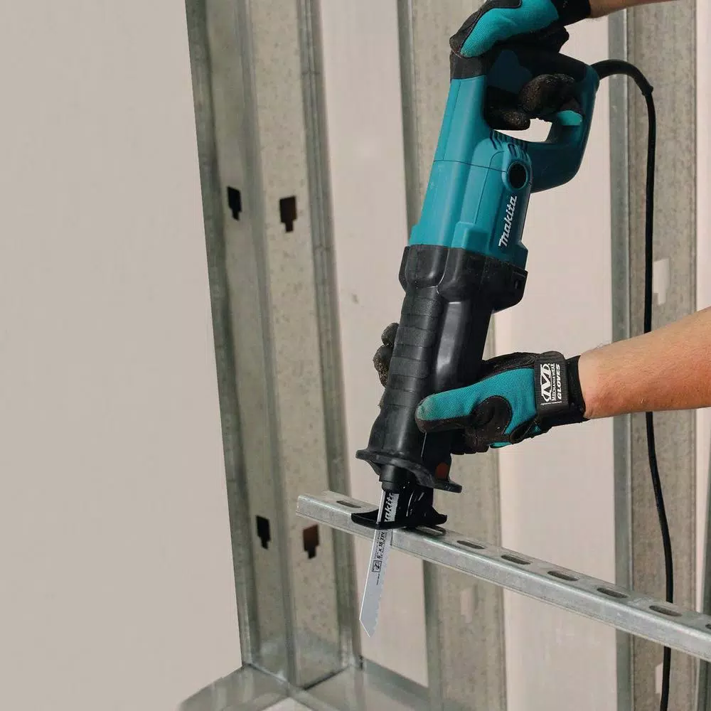 Makita JR3050TZ 11 Amp Corded Variable Speed Reciprocating Saw with Hard Case