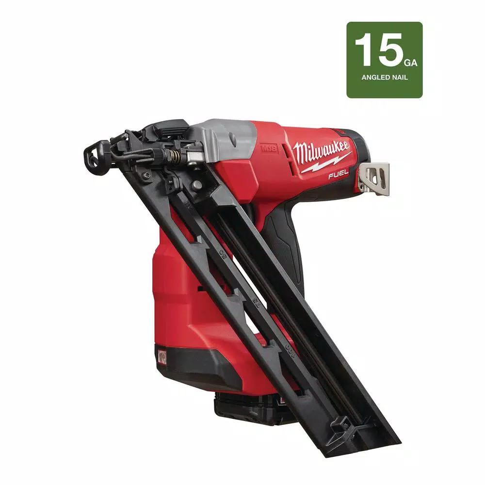Milwaukee M18 FUEL 15-Gauge Angled Finish Nailer Kit w/ 2.0Ah Battery, Charger & Bag