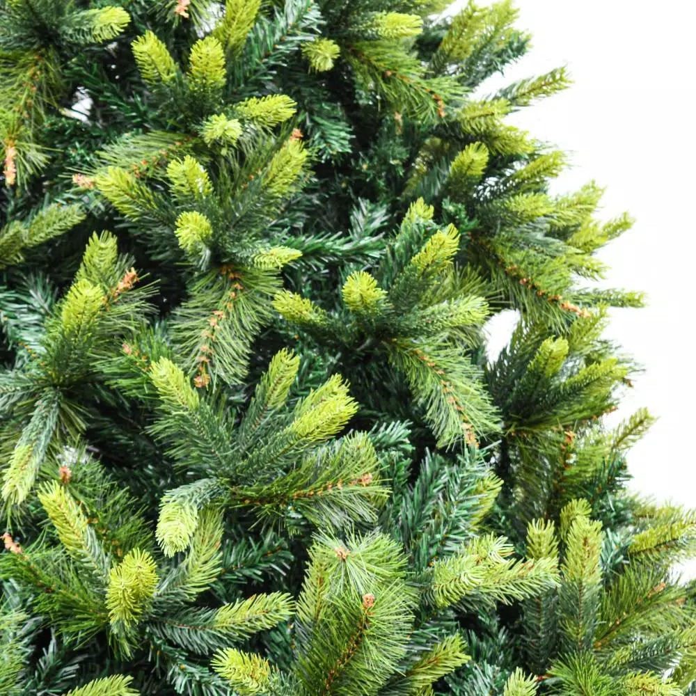 ALEKO 9 ft. Unlit Traditional Artificial Christmas Tree with 2680 Tips