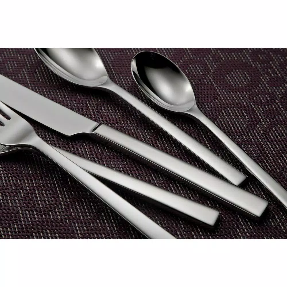 Oneida Chef's Table Satin 18/0 Stainless Steel European Dinner Forks, 12-Piece Set