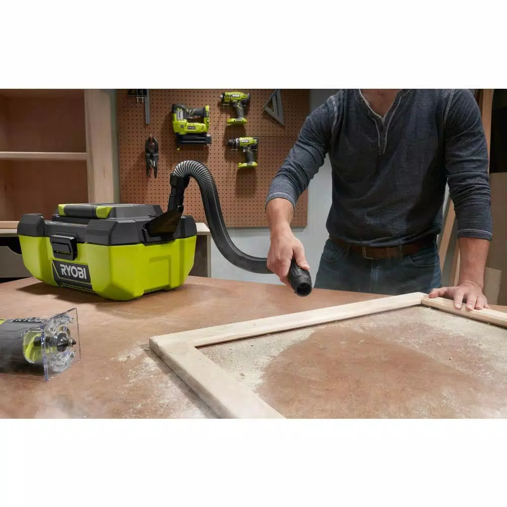 RYOBI 18V ONE+ 3 Gal. Project Wet/Dry Vacuum with 4.0 Ah LITHIUM+ HP Battery