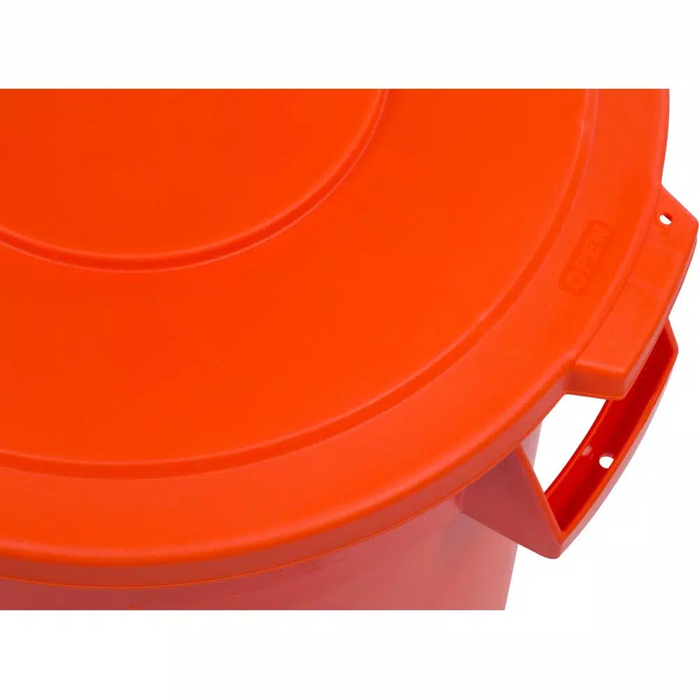 Carlisle Bronco 32 Gal. Round Trash Can Lid, Orange (4-Pack)