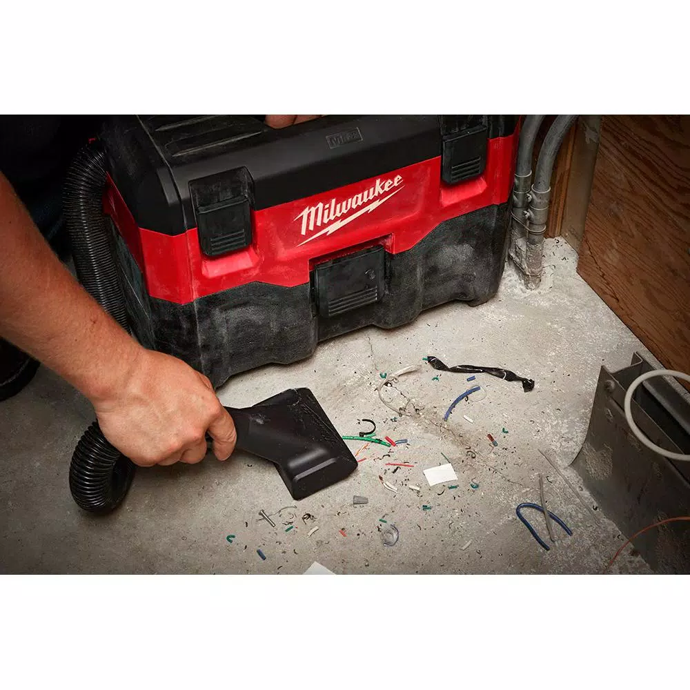 Milwaukee M18 18V Lithium-Ion Cordless Wet/Dry Vacuum & M18 Compact Vacuum 2-Tool Combo Kit