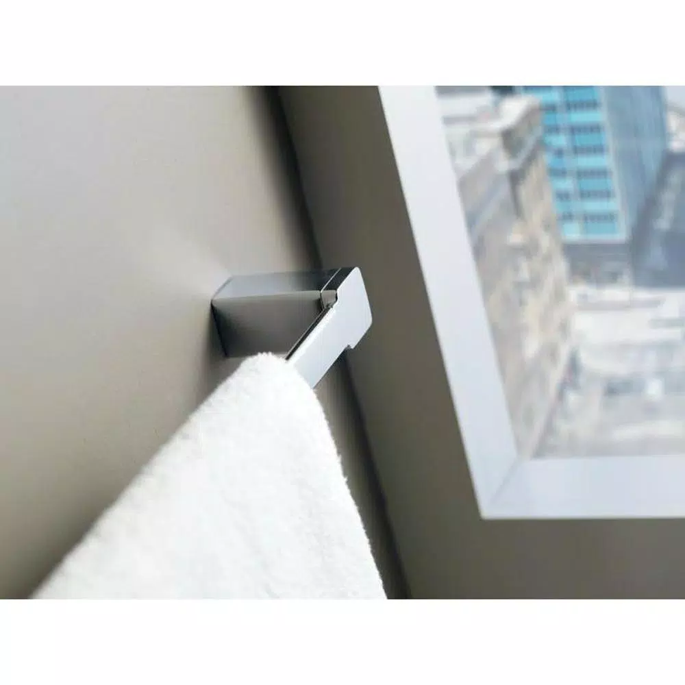 Moen 90 Degree 24 in. Towel Bar in Chrome