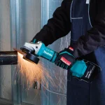 Makita 18V X2 LXT Brushless 7 in. Angle Grinder Kit w/ 5.0 Ah Batteries, Charger, Dust Shroud & Diamond Wheel thumbnail 9