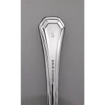 Oneida Lido Silverplated Stainless Steel Table Knives, 12-Piece Set thumbnail 2