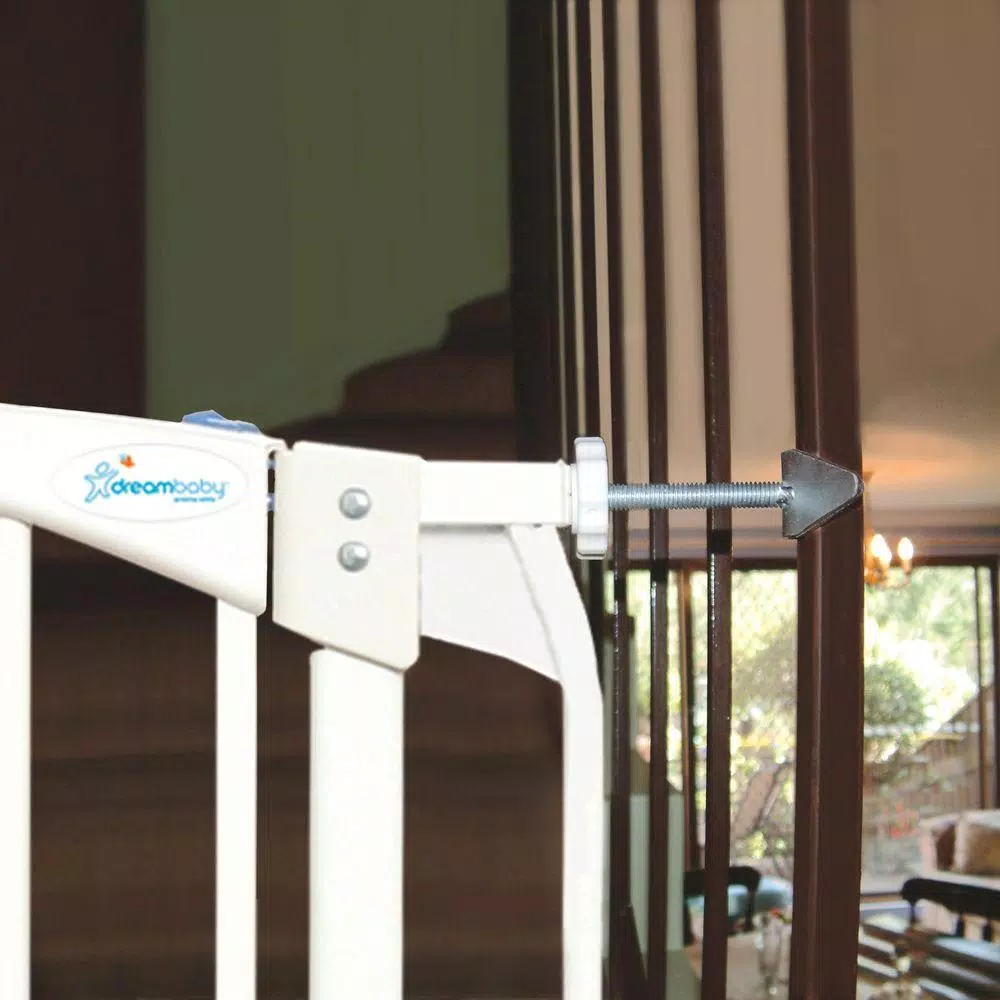 Dreambaby Chelsea Banister Gate Adaptors - Curved Surface Mounting Kit