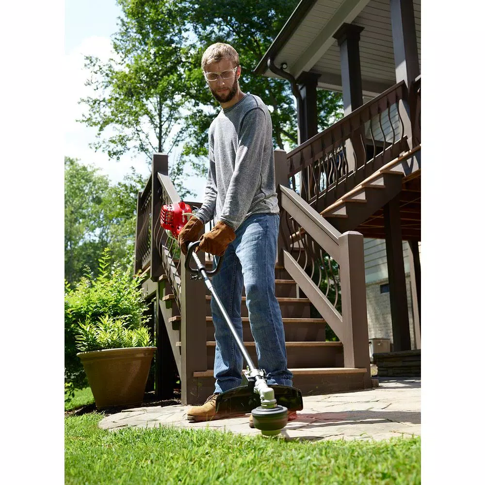 Homelite 26cc 2-Cycle Straight Shaft Gas String Trimmer