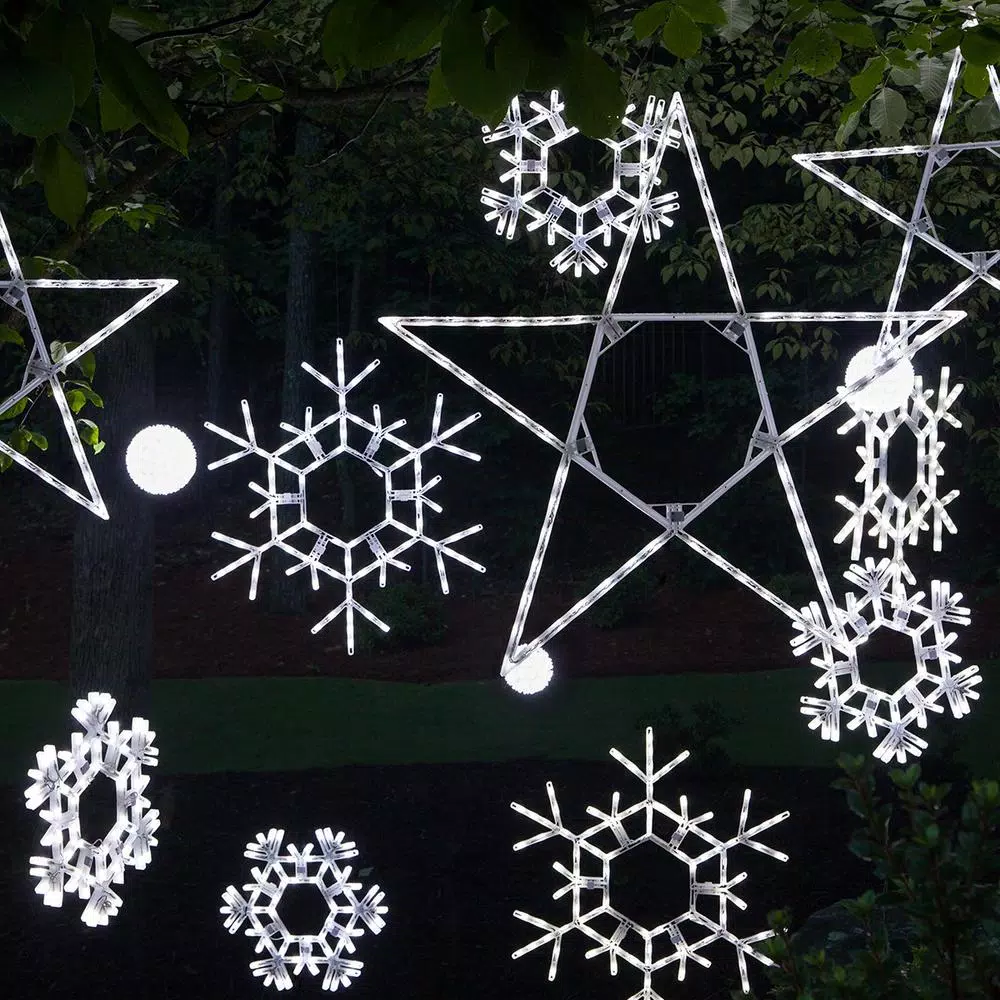 Kringle Traditions 36 in. 105-Light LED Cool White Twinkle Snowflake Outdoor Decoration