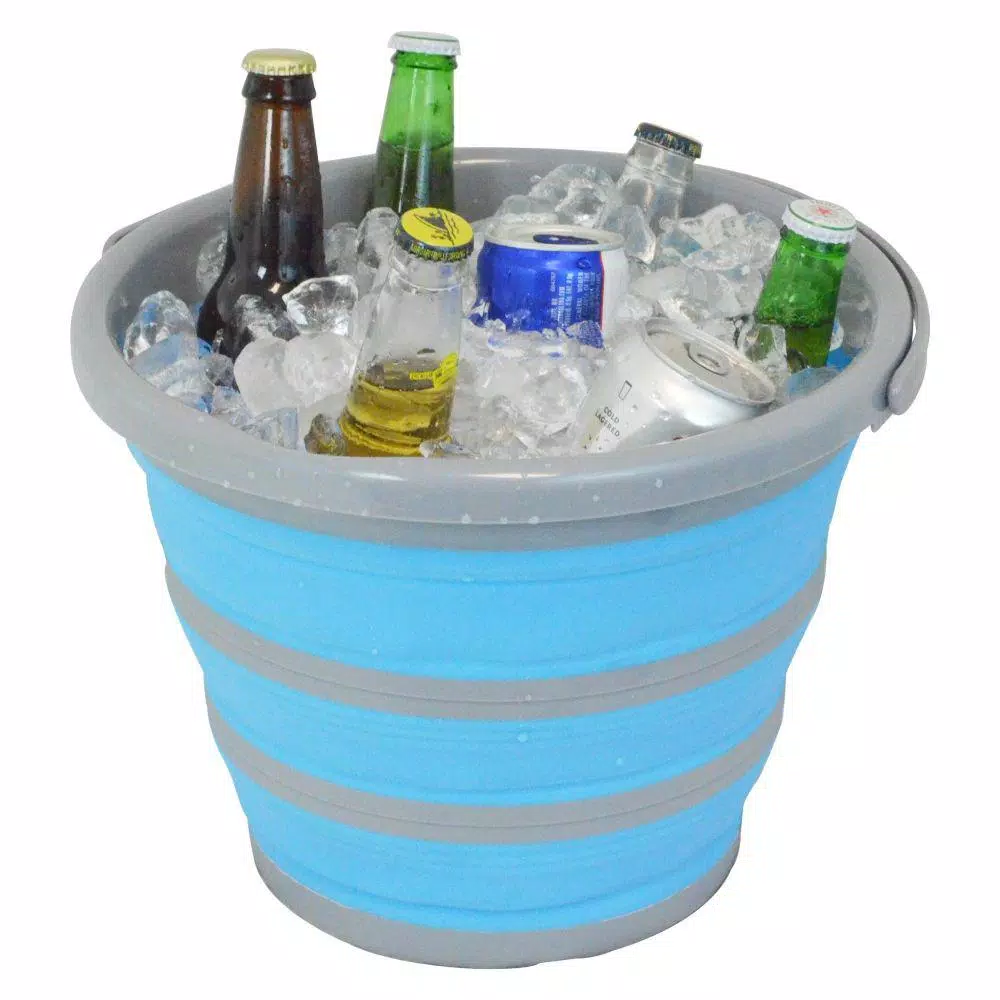 Southern Homewares 2.65 Gal. Blue Collapsible Deluxe Silicone Bucket with Stability Rings