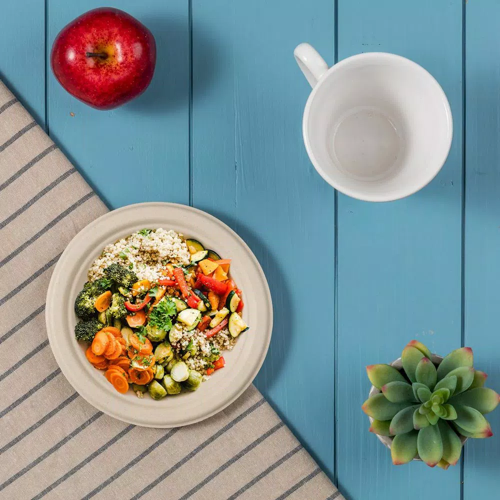 Unbranded 7 in. Natural Sugarcane Plates, 600 Pack - Eco-Friendly & Compostable Disposable Plates