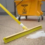Carlisle Sparta 24 in. Rubber Single-Blade Floor Squeegee with 60 in. Fiberglass Handle thumbnail 2
