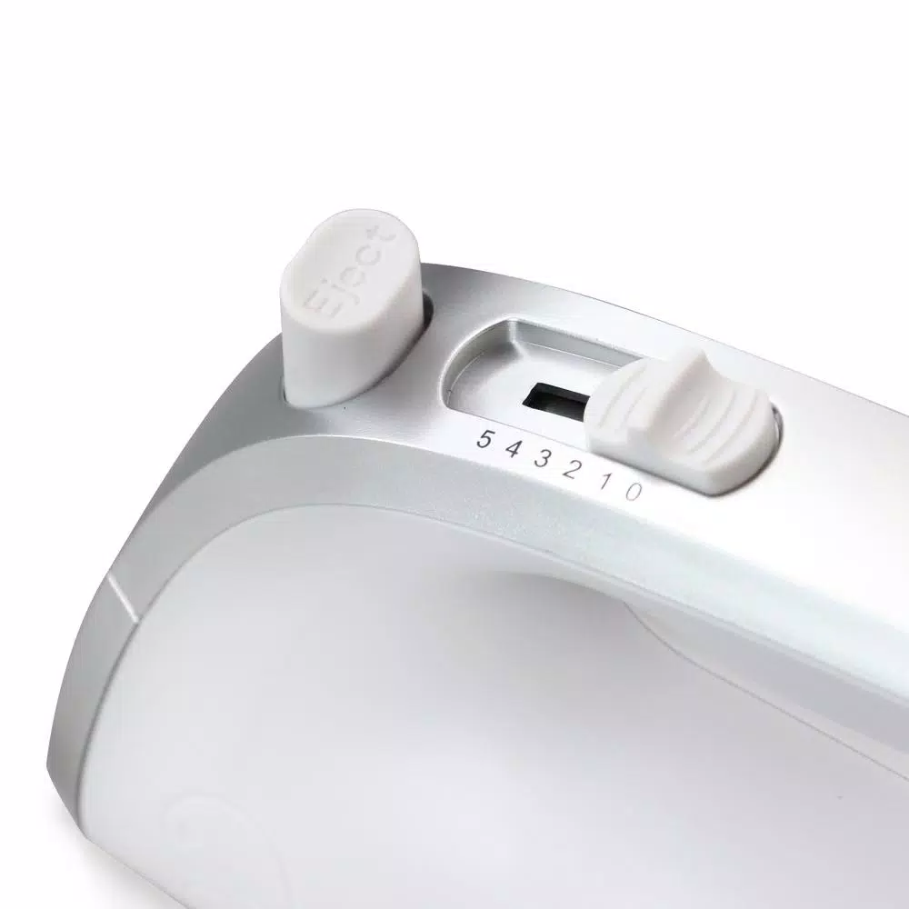 Better Chef 150-Watt 5-Speed Hand Mixer with Stainless Steel Beaters and Dough Hooks, White