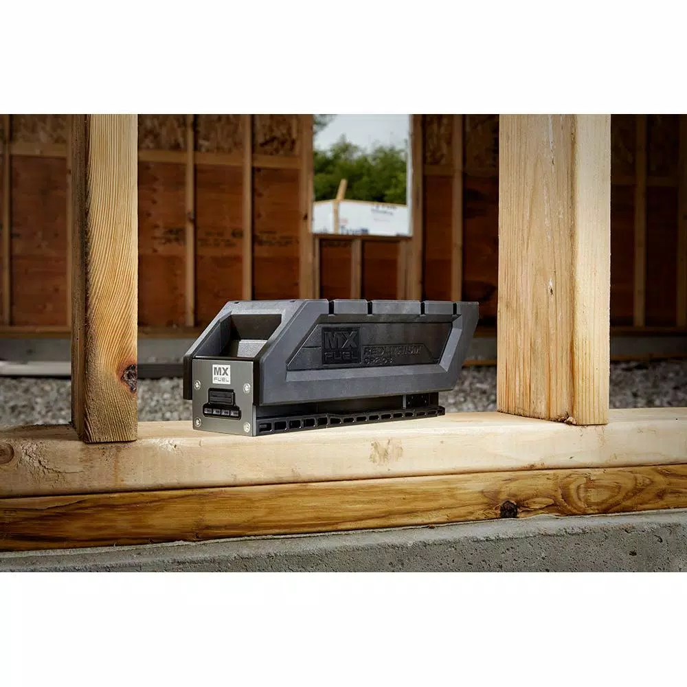 Milwaukee MX FUEL REDLITHIUM CP203 Lithium-Ion Battery Pack