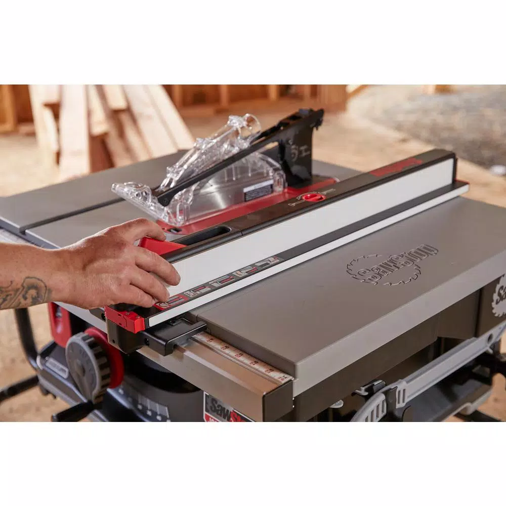 SawStop 10-Inch Jobsite Saw Pro 1.5 HP Table Saw with Mobile Cart Assembly
