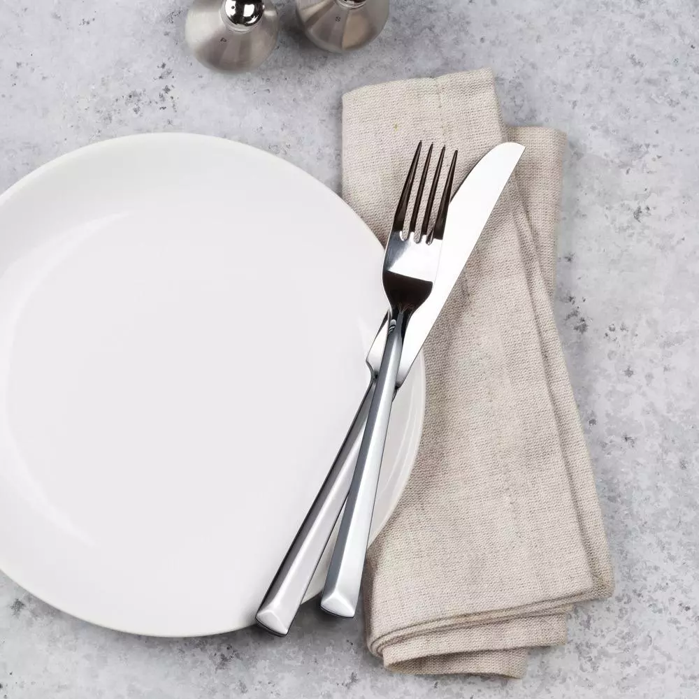 HAMPTON SIGNATURE Crossbay Hampton Signature 20-Piece 18/10 Stainless Steel Flatware Set, Service for 4