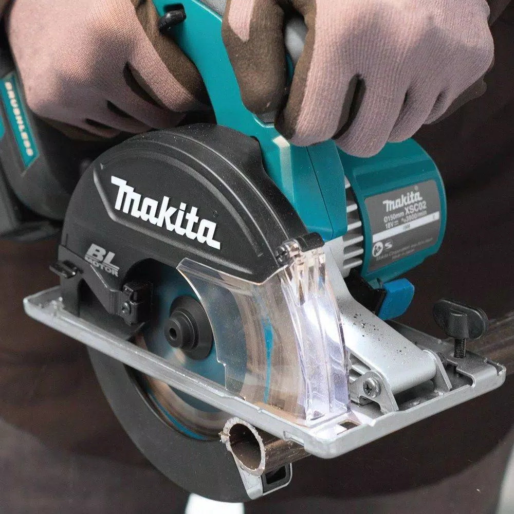 Makita 18V LXT Brushless 5-7/8 in. Cordless Metal Cutting Circular Saw (Tool-Only)
